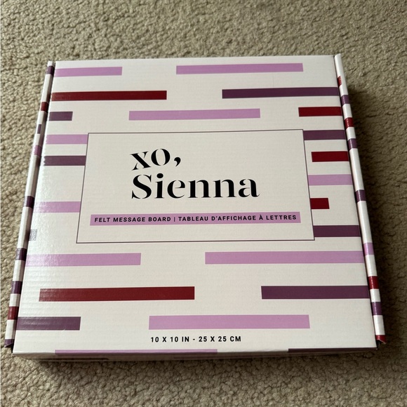 XO, Sienna Other - XO, Sienna Letter Board